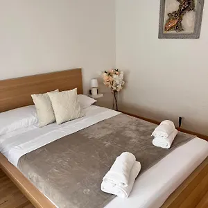 Ca La Lidia , Viladecans España