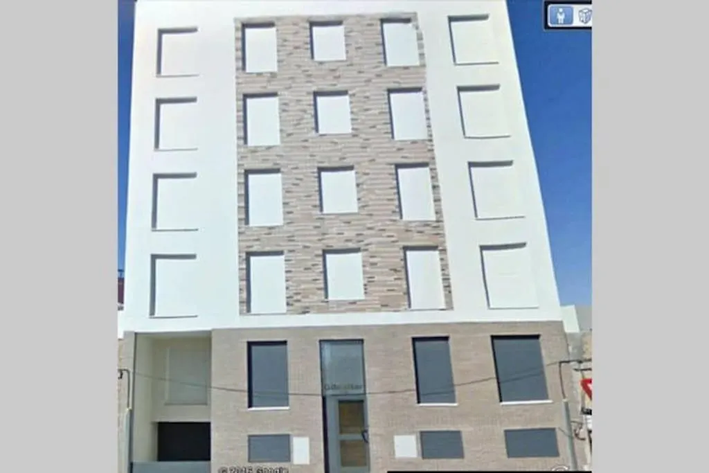 2F, Aire Acondic, 80M2, 2 Dormitorios, 4 Huespedes, Wifi Gratis La Linea de la Concepcion Spain