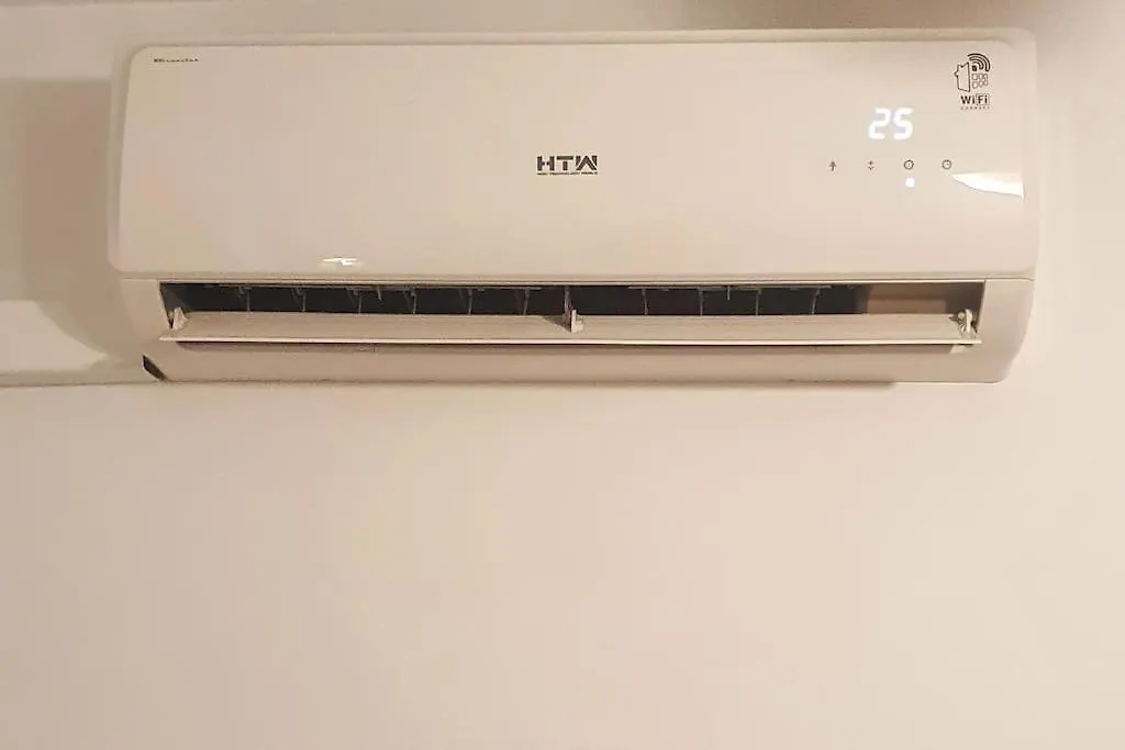 2F, Aire Acondic, 80M2, 2 Dormitorios, 4 Huespedes, Wifi Gratis La Línea de la Concepción Lejlighed