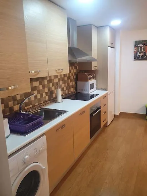 Lejlighed 2F, Aire Acondic, 80M2, 2 Dormitorios, 4 Huespedes, Wifi Gratis La Línea de la Concepción